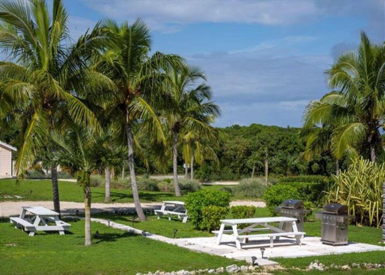 Buttonwood Reserve By Eleuthera Vacation Rentals Governor S Harbour Exterior foto